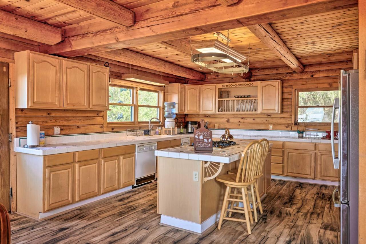 Stunning Log Cabin With Great Views, Firepit, Deck Near Twain Hart Sonora Exterior photo